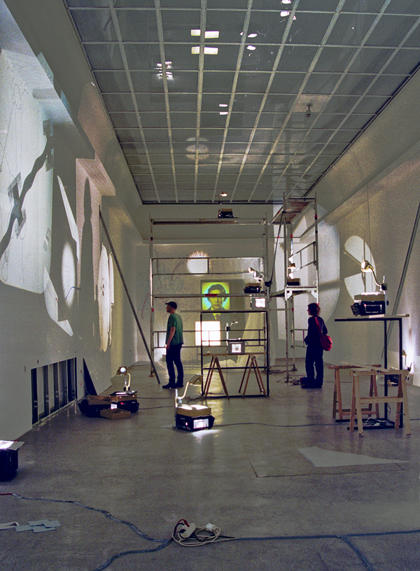 Hannes Kater: Der Zeichnungsgenerator - Ausstellung im Kunstverein Hannover 2001. Foto: Hannes Kater